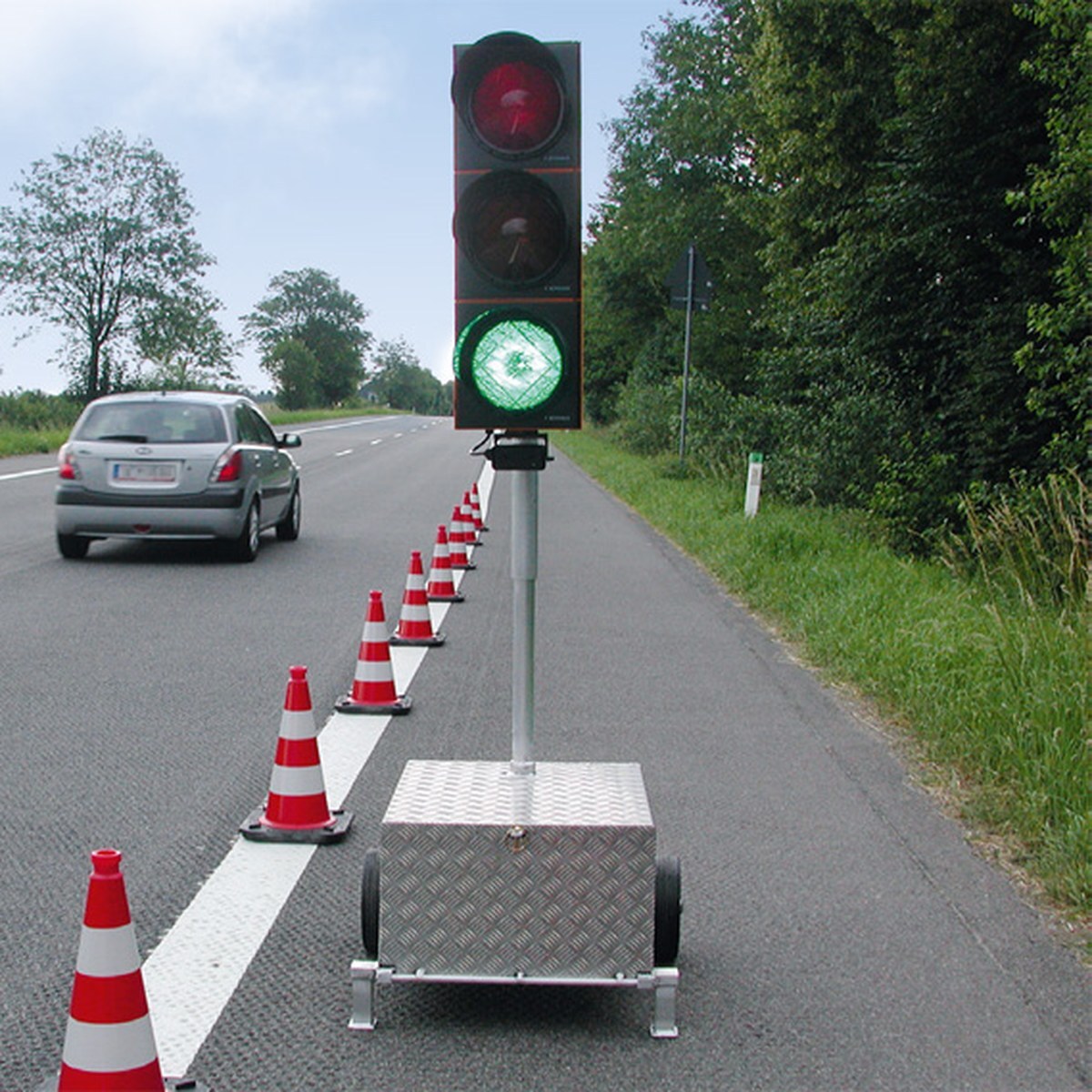 7810340_mpb1400_roadworks.jpeg