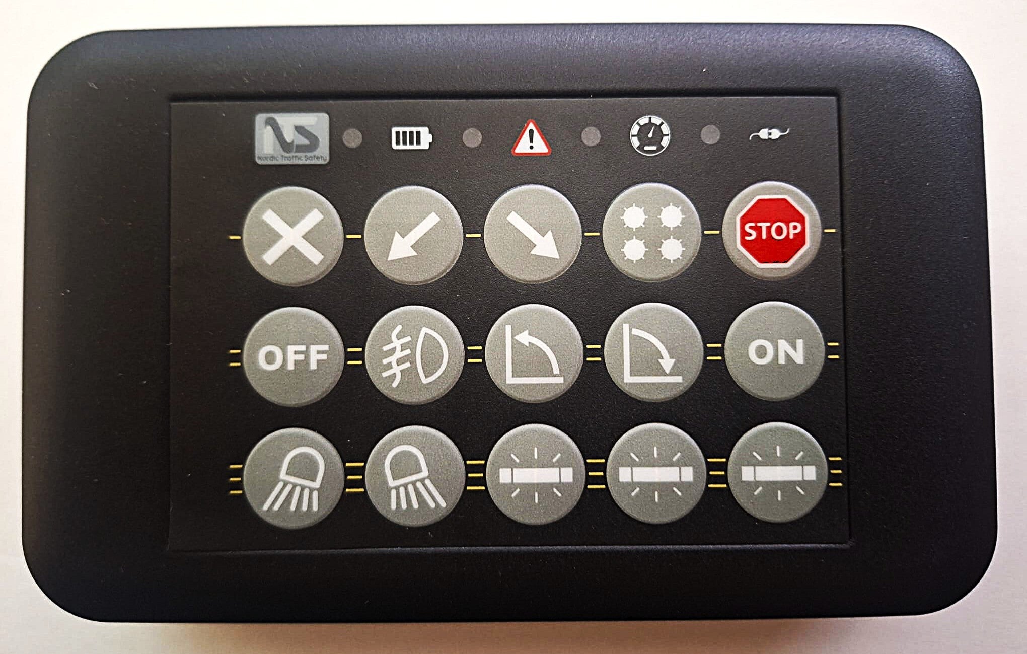 LP15 remote 3x5.jpg